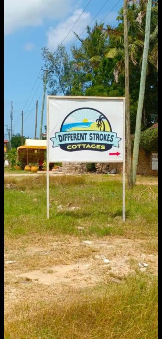 Different Strokes Cottage Ukunda Exterior foto